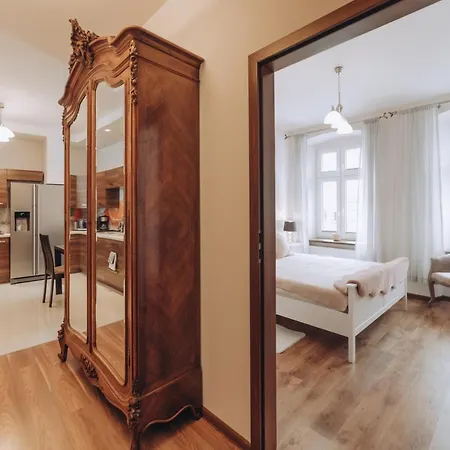 Rynek - Zielona Kamienica