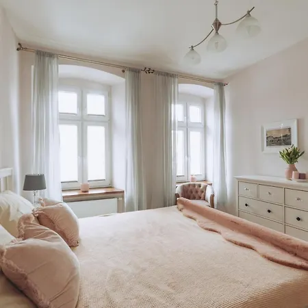 Rynek - Zielona Kamienica *