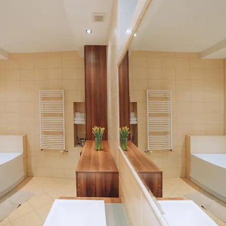 Rynek - Zielona Kamienica دوشنيكي زدروي