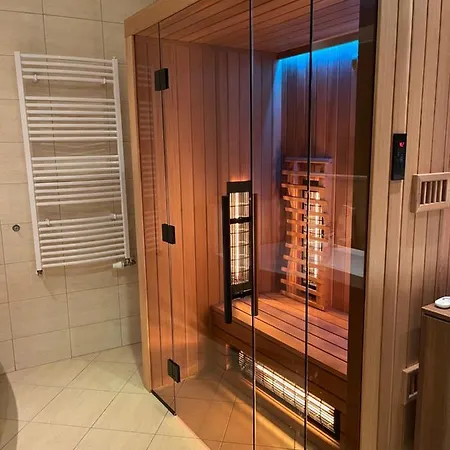 Rynek - Zielona Kamienica *