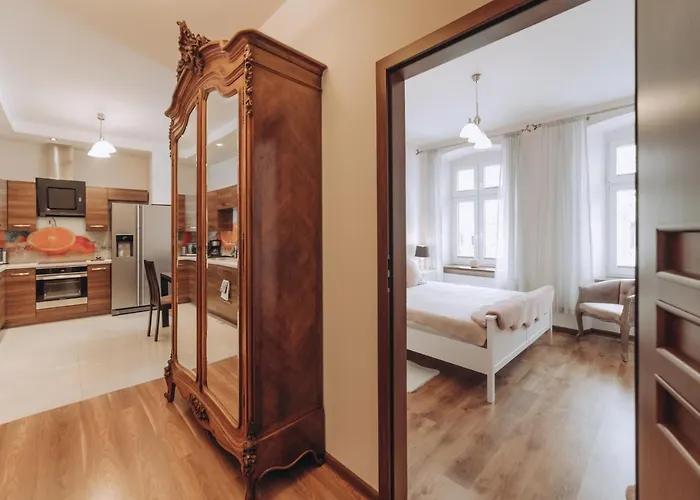 Rynek - Zielona Kamienica