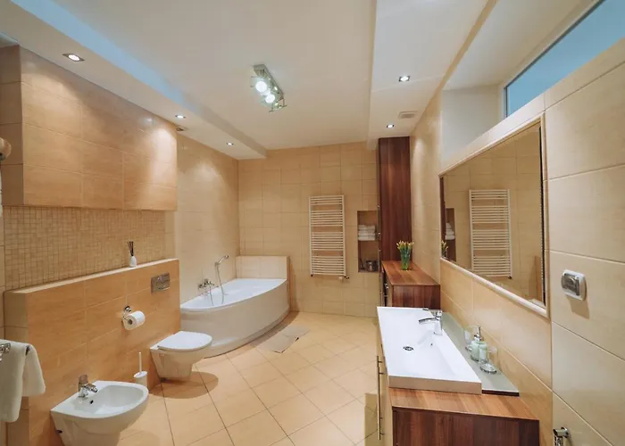 Rynek - Zielona Kamienica * Duszniki Zdrój